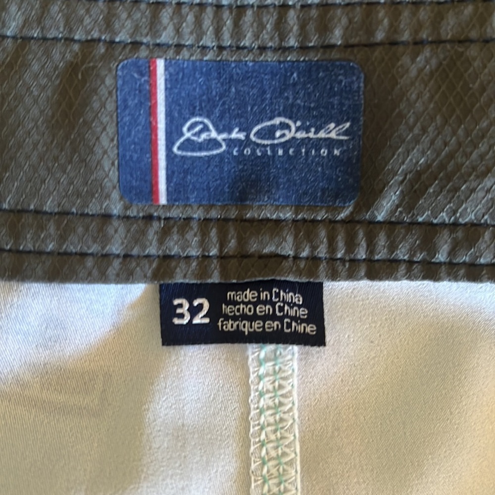 O’Neill Board Shorts - Picture 3 of 3